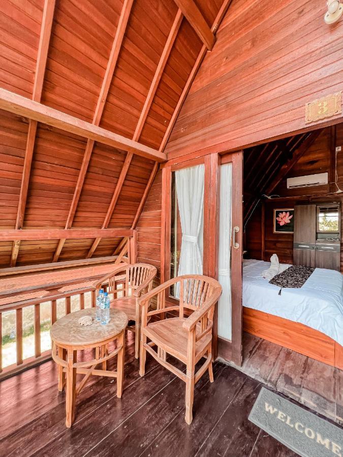 Gayatri Bungalows Batununggul Екстериор снимка