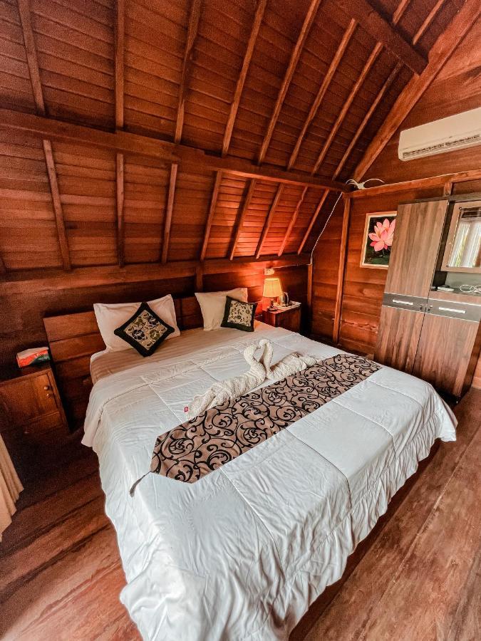 Gayatri Bungalows Batununggul Екстериор снимка