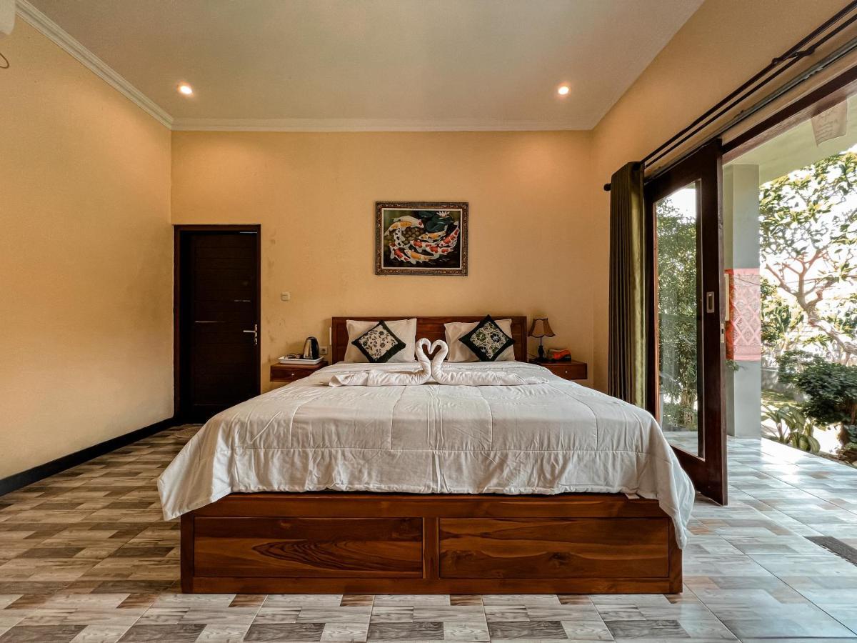 Gayatri Bungalows Batununggul Екстериор снимка